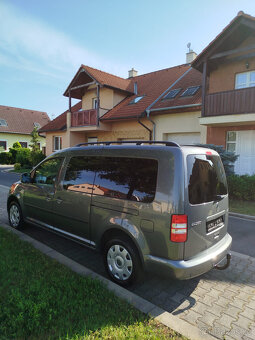 VW Caddy 2.0 TDi Maxi, navi, tažné - 4