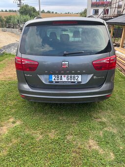 Seat Alhambra 7 míst - 4