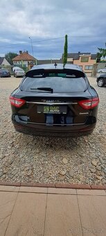 Maserati Levante 3.0 D V6 202kW 4x4 PANORAMA - 4