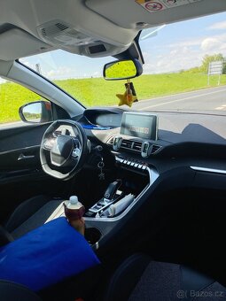 Peugeot 3008 Allure PureTech 1.2 96kW - 4