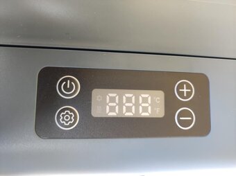 Prodám mobilní kompresorou autochladničku SENCOR - 4