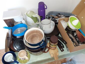 Staré nádobí, příbory, nože - 4