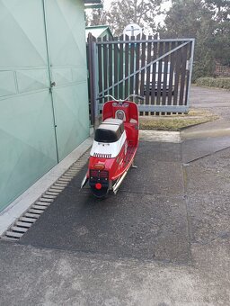 PRODÁM Skútr ČEZETA 175/501 - 4