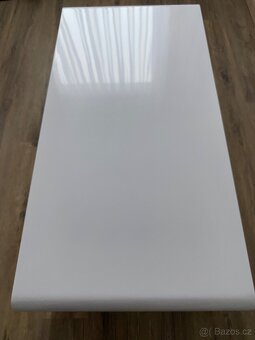 Konferenční stůl - 4