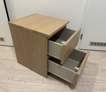Komoda Malm se 2 zásuvkami - 4