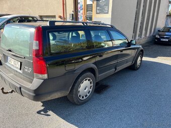 Volvo XC70 2,5D automatická převodovka, 2002 černé - 4