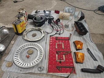 Staré náhradní díly - 4