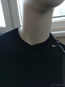 Funkční triko Nike - 4