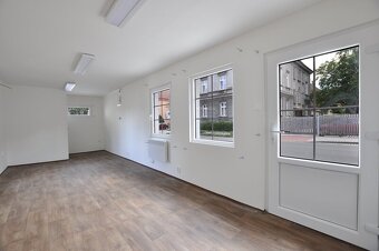 Pronájem - obchodní prostor, 18m2, Trutnov - ulice Žižkova - 4