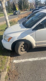 Dodge Caliber - 4