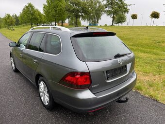 VOLKSWAGEN GOLF VI 1.6 TDI VARIANT/ZÁRUKA/JARNÍ SLEVA - 4