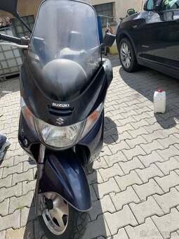 Suzuki burgman 400 - 4