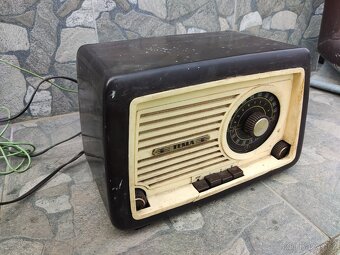 Tesla Radio - 4