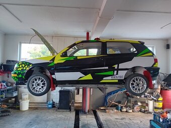 Golf 3 1.8 - 4