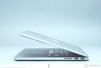 ZÁRUKA/Macbook Pro 15.4" CTO/I7 2.6GHZ/16GB RAM/512GB SSD/C - 4