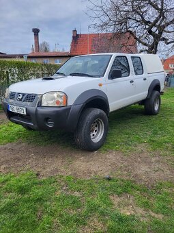 Nissan navara D22 double cap 2.5l - 4