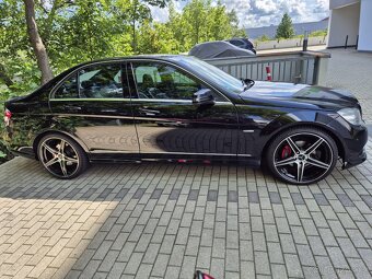 Prodám Mercedes-Benz C220 CDI - 4