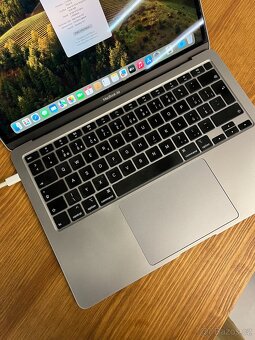 MacBook Air 13" - 4