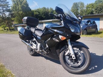 Yamaha FJR 1300 r.v.2010 - 4