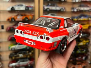 Nissan Skyline GT-R 1:18 Autoart - 4