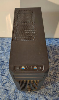Corsair SPEC-02 Red Carbide Series s průhlednou bočnicí - 4