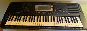 Elektrické piano Yamaha PSR-730 - 4