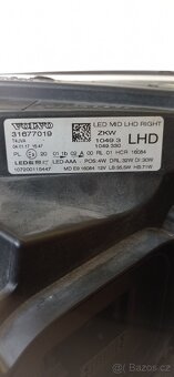Pravé přední světlo Volvo V40, V40CC - 4