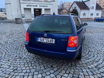 VW Passat 1.9 Tdi 4Motion - 4