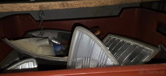 Mercedes-Benz Vito W638: přední blinkry - 4