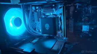 Alienware Aurora – RTX 5080 / Intel Core Ultra 9 285K / 2TB - 4