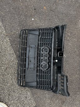 Maska Audi a4 b7 - 4