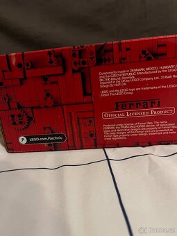 LEGO Ferrari 488 - 4