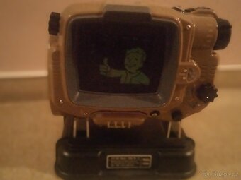 Pip-Boy 3000 Mk. IV (Fallout 4) - 4