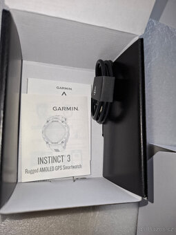 Prodám Garmin Instinct 3 - 45 mm AMOLED - Black - 4