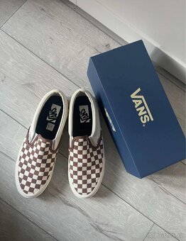Vans - 4