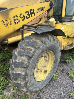 Traktorbagr Komatsu WB 93 R - 4