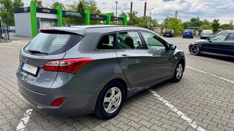 Hyundai i30 kombi 1.6i 88kW 2015 - 4
