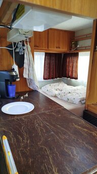 karavan Frakia 420 - 4