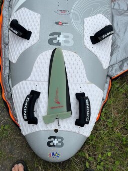 Windsurfing Mistral Energy 147 l - 4