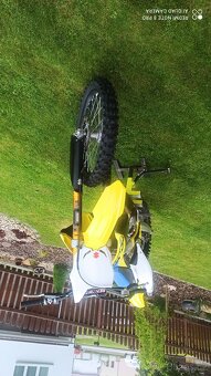 Suzuki - 4