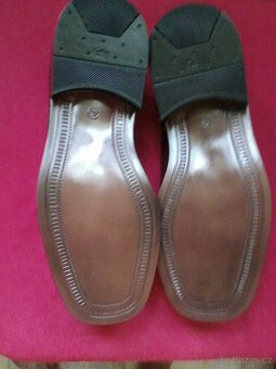 Pánské kožené vycházkové boty hnědé barvy, nové, vel. 40 - 4