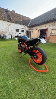 KTM Duke 890R - 4