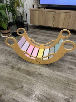 Dřevěná Montessori houpačka - 4