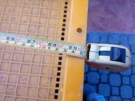 Plastová přepravka 117x76 cm - 4