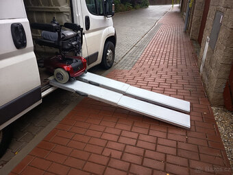 elektrický invalidní vozík - 4