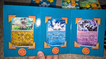 Pokémon krásný dárkový box plný překvapení ;) - 4