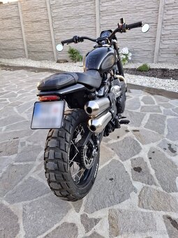 Triumph Street Scrambler 900 - 4