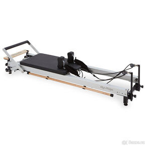 Align-Pilates C8-Pro Pilates Reformer - 4