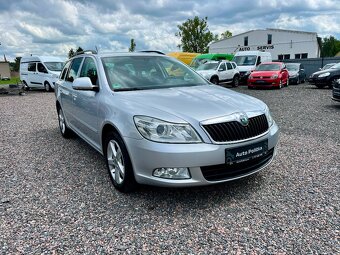 Škoda Octavia II 2.0 TDI Elegance Servis,Stav - 4