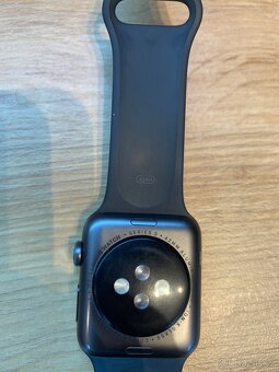 Apple watch series 3 42mm - 4